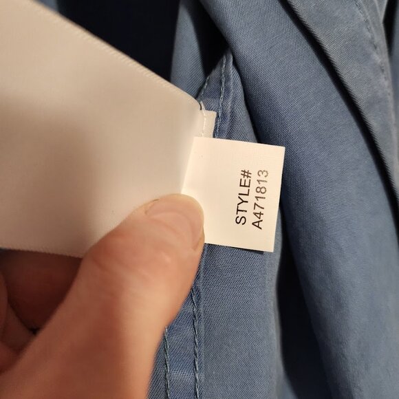 LAURIE FELT Easy Button Down TENCEL Shirt Washed Blue NEW size M - Picture 7 of 9